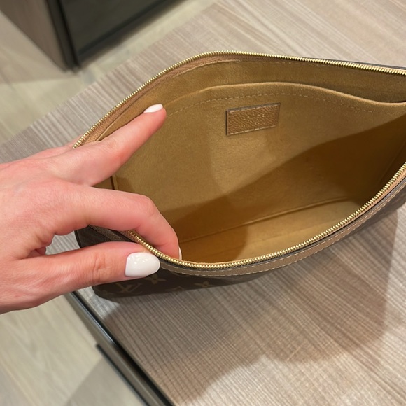 LV Pouch - Picture 2 of 3
